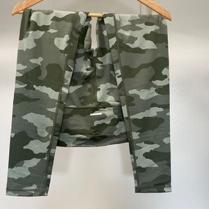 Aerie Camo leggings with hidden pocket